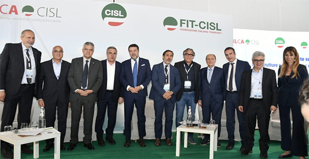 07/06/2023 – Sud. Sbarra all’iniziativa di Cisl, Filca e Fit a Messina: “Il ponte sullo stretto opera strategica, acceleratore di sviluppo e slancio per ulteriori infrastrutture”